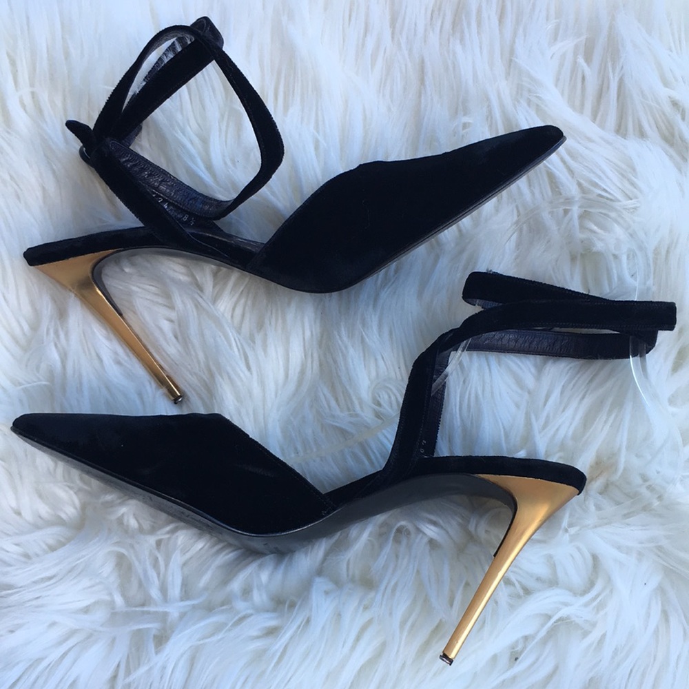 Donna Karan New York Black Velvet Pointy Toe Ankle Strap Heels - Picture 3 of 16